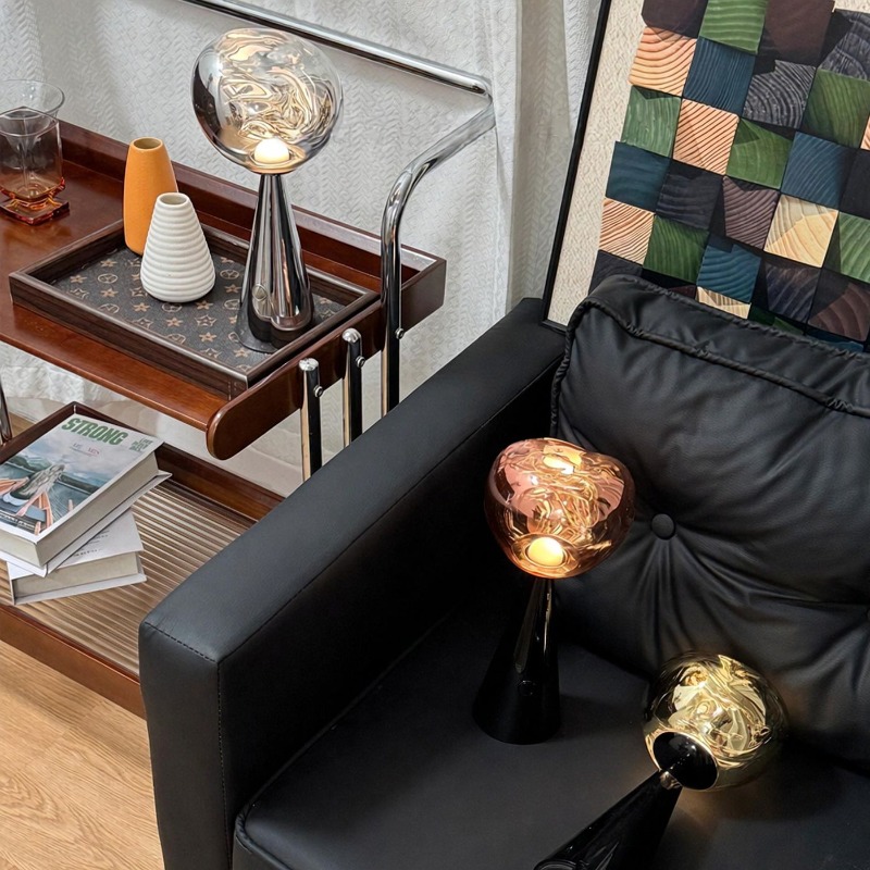 Solar Lamp - Wohnaccessoire „Lavalampe“, Leselampe, Schreibtischlampe, modische nordische